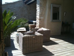 Appartement rooftop avec jacuzzi dans château